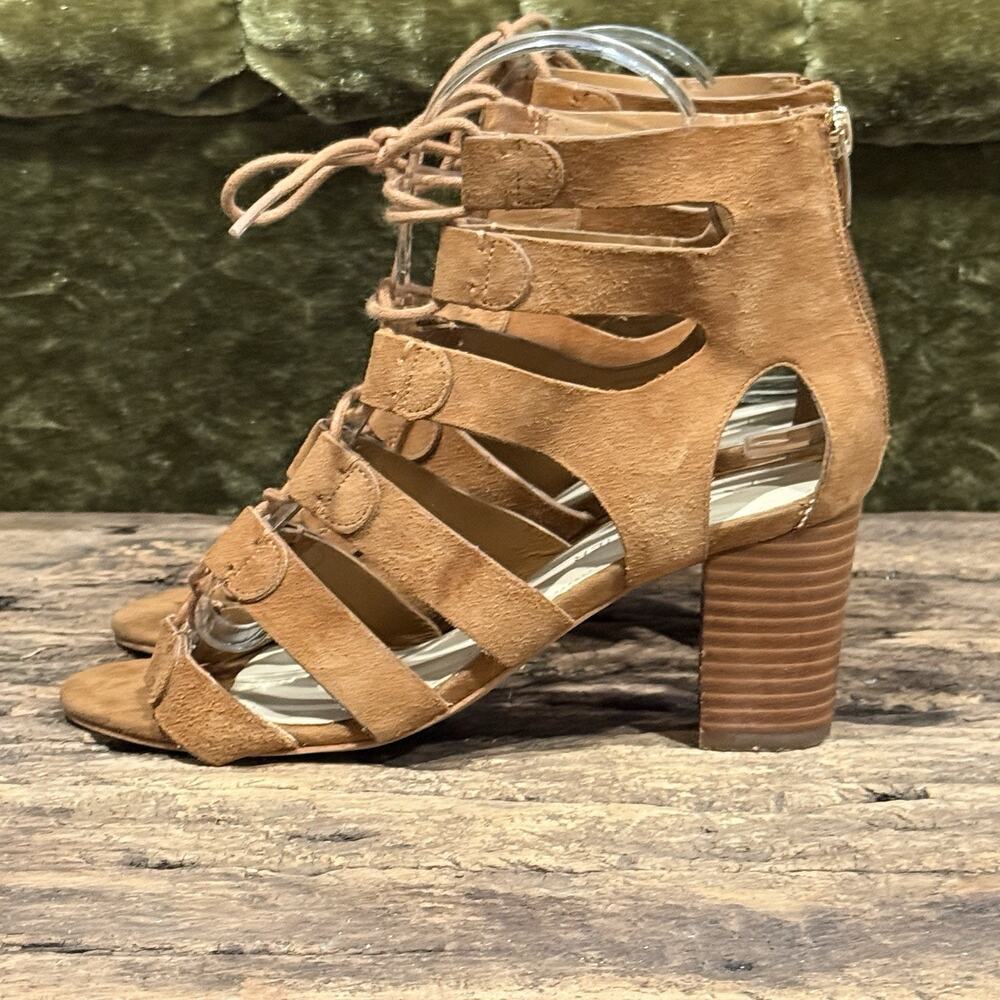 Marc Fisher Paradox Suede Gladiator Block Heel Sandal Lace Up Tan Size 7.5